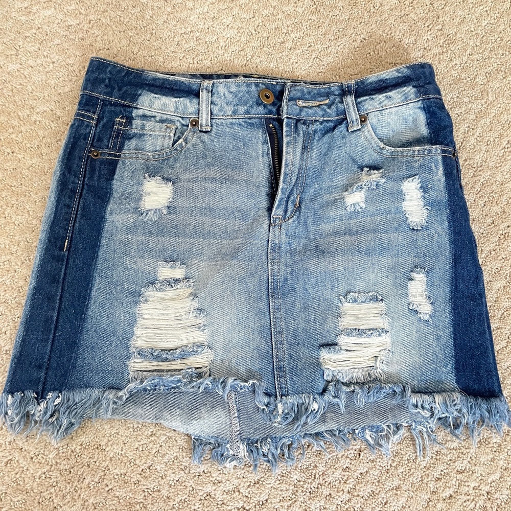 Jean Skirt with Side Strip and Back Pockets